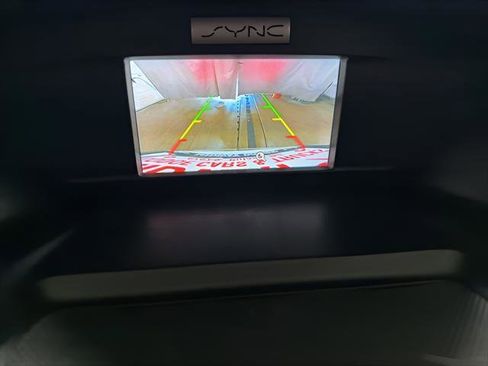 Used 2017 Ford Escape SE image 21