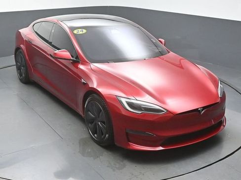 Used 2024 Tesla Model S AWD/4WD image 36