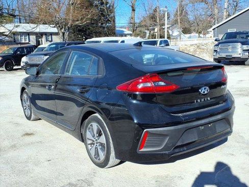 Used 2019 Hyundai Ioniq Plug-In Hybrid image 7