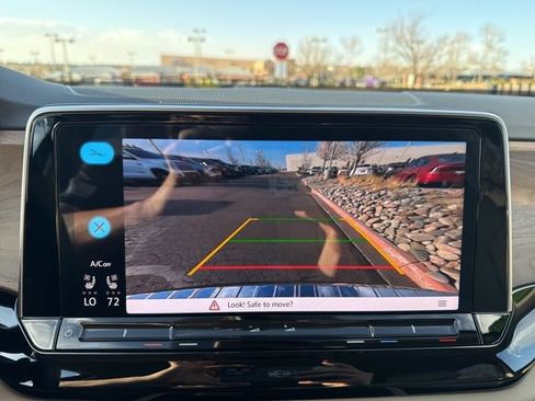 Used 2024 Volkswagen Atlas SE AWD/4WD image 33