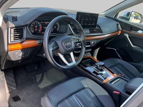 Used 2021 Audi Q5 2.0T Premium Plus AWD/4WD image 16