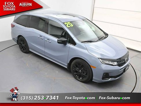 Used 2025 Honda Odyssey Sport-L image 29