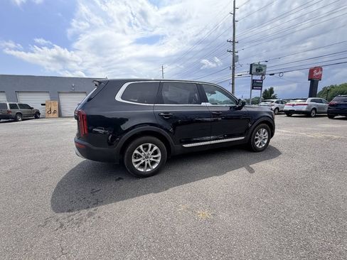 Used 2021 Kia Telluride LX FWD image 17