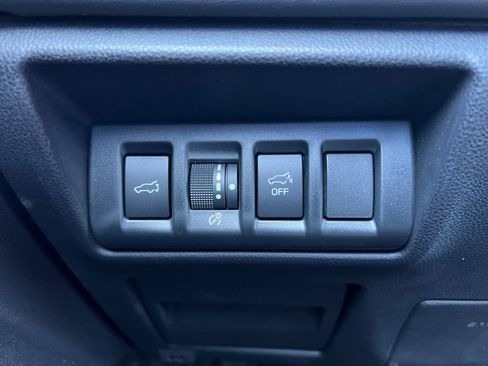 Used 2024 Subaru Outback Limited w/ Popular Package #2 AWD/4WD image 21