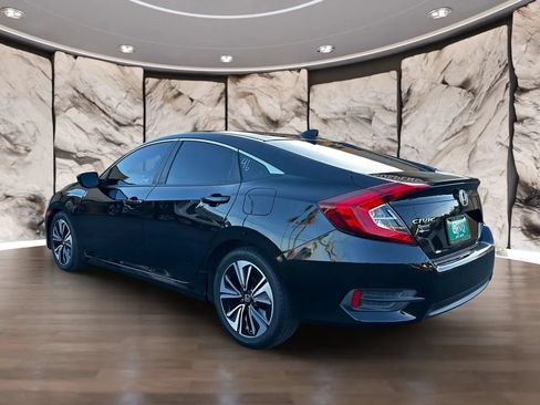 Used 2018 Honda Civic EX-T image 8