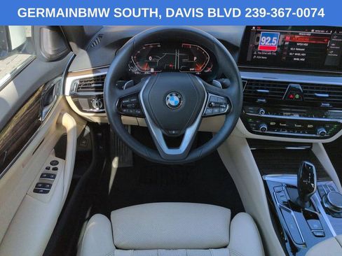 Certified 2023 BMW 530i xDrive w/ Premium Package AWD/4WD image 17