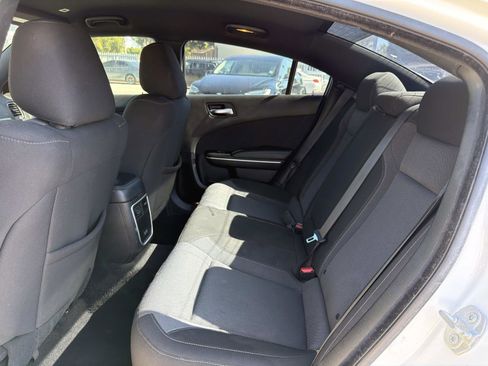 Used 2022 Dodge Charger SXT image 22
