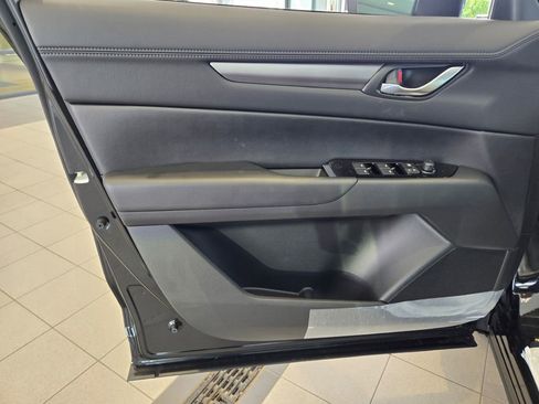 New 2025 MAZDA CX-5 AWD 2.5 S w/ Preferred Package image 19