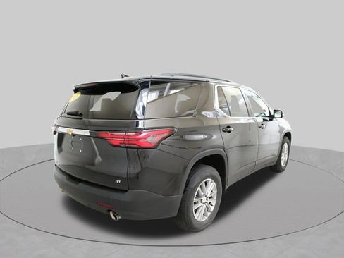 Used 2023 Chevrolet Traverse LT AWD/4WD image 10
