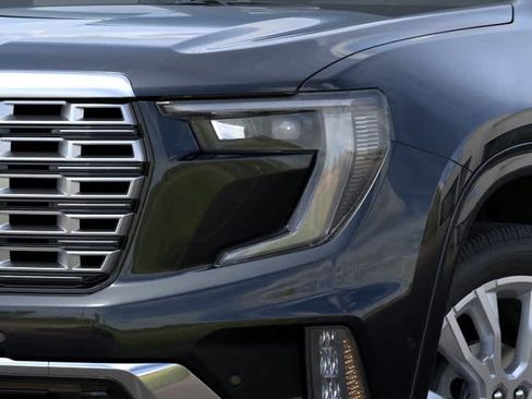 New 2026 GMC Acadia Denali w/ Super Cruise Package FWD image 10