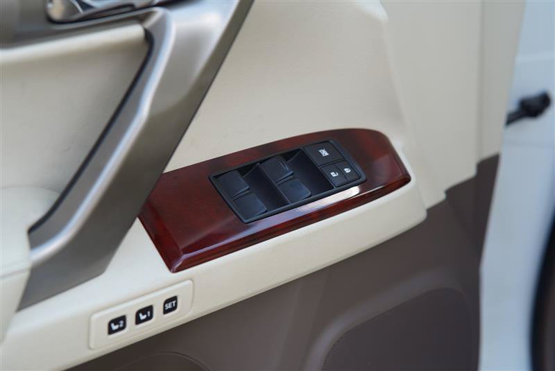 Used 2013 Lexus GX 460 Premium AWD/4WD image 42
