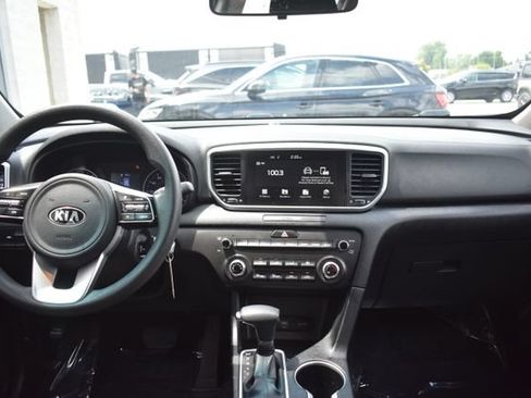 Used 2022 Kia Sportage LX FWD image 32