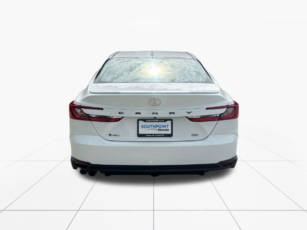 Used 2025 Toyota Camry SE FWD image 7