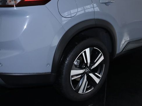 Used 2025 Nissan Rogue SL w/ SL Premium Package AWD/4WD image 15