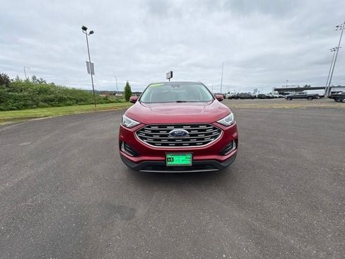 Used 2019 Ford Edge SEL w/ Equipment Group 201A FWD image 2