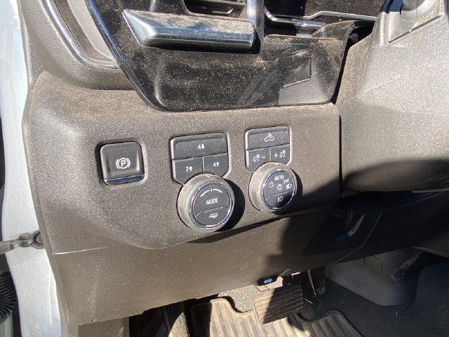 Certified 2025 Chevrolet Silverado 2500 LT w/ Convenience Package AWD/4WD image 32