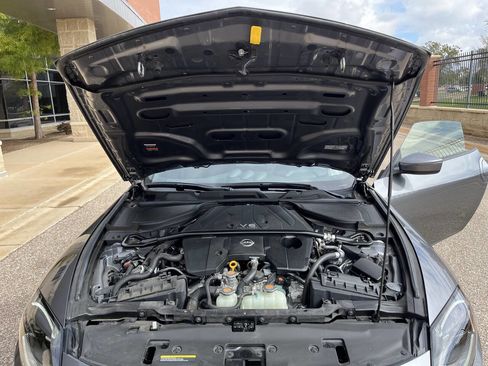 Used 2024 Nissan Z Sport w/ Floor Mat Package image 17