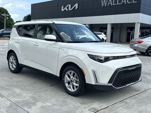 New 2025 Kia Soul LX w/ LX Technology Package image 4