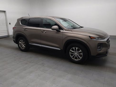 Used 2020 Hyundai Santa Fe SE FWD image 11