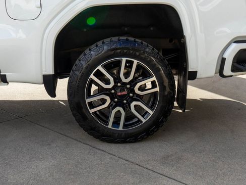 Used 2024 GMC Sierra 1500 AT4 w/ AT4 Preferred Package image 34