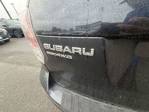 Used 2017 Subaru Forester 2.5i Premium w/ All-Weather Package AWD/4WD image 20