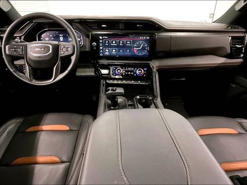 Used 2025 GMC Sierra 1500 AT4 w/ Technology Package image 19