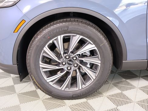 New 2026 Lincoln Aviator 2WD image 18