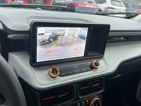 Used 2023 Ford Maverick XLT image 14