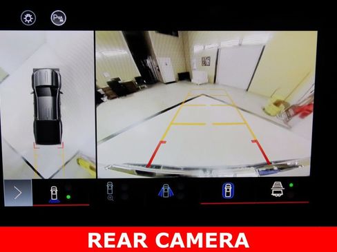 Used 2023 GMC Canyon AT4X image 19