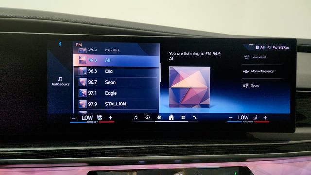 Used 2025 BMW 740i RWD image 66