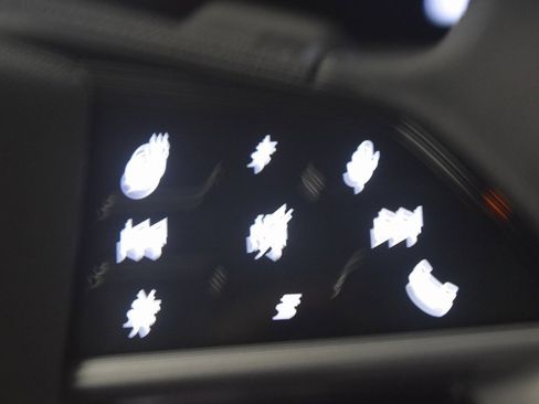 New 2025 Audi Q5 Prestige image 13