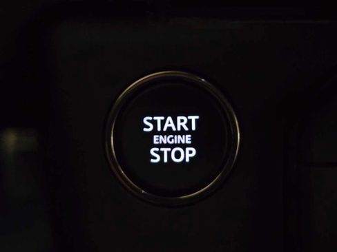 New 2026 Land Rover Defender 110 X image 33