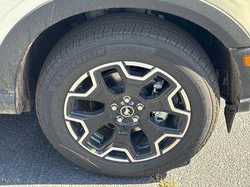 New 2025 Ford Bronco Sport Outer Banks w/ Outer Banks Tech Package+ image 12