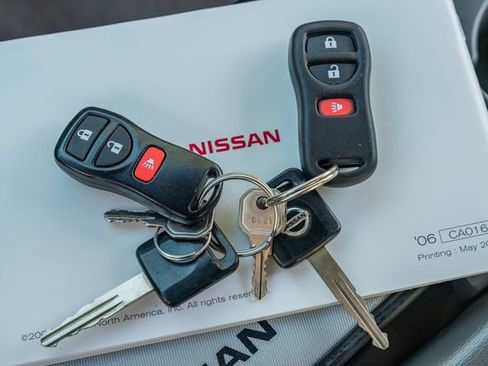 Used 2006 Nissan Titan XE w/ (W04) Preferred Pkg image 46