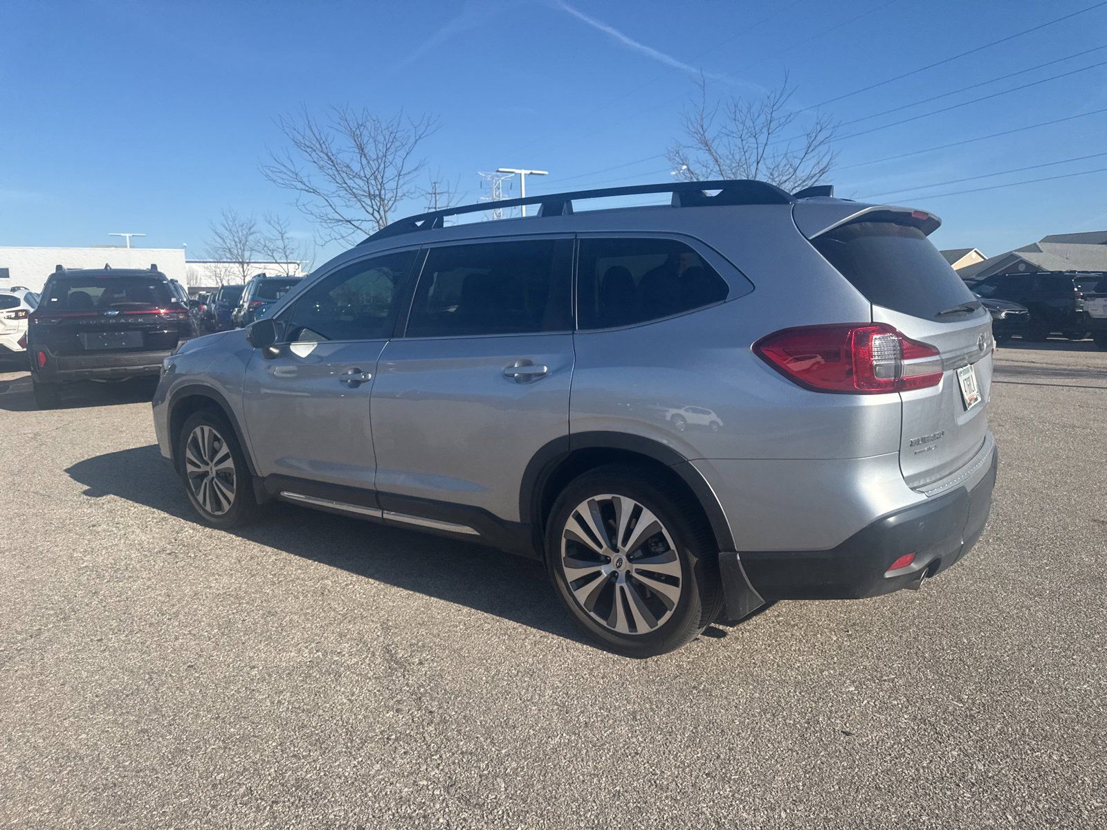 Used 2022 Subaru Ascent Limited w/ Technology Package AWD/4WD image 7