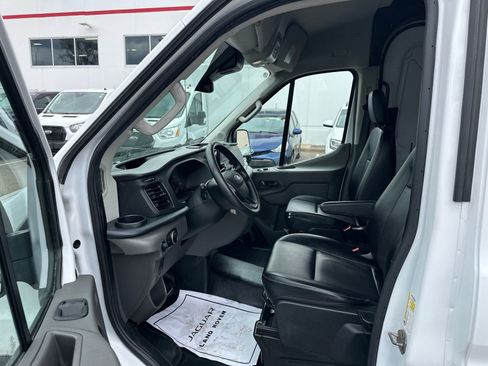 Used 2024 Ford Transit 250 148 Medium Roof Extended AWD image 11