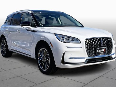 Used 2024 Lincoln Corsair Grand Touring w/ Equipment Group 301A image 4