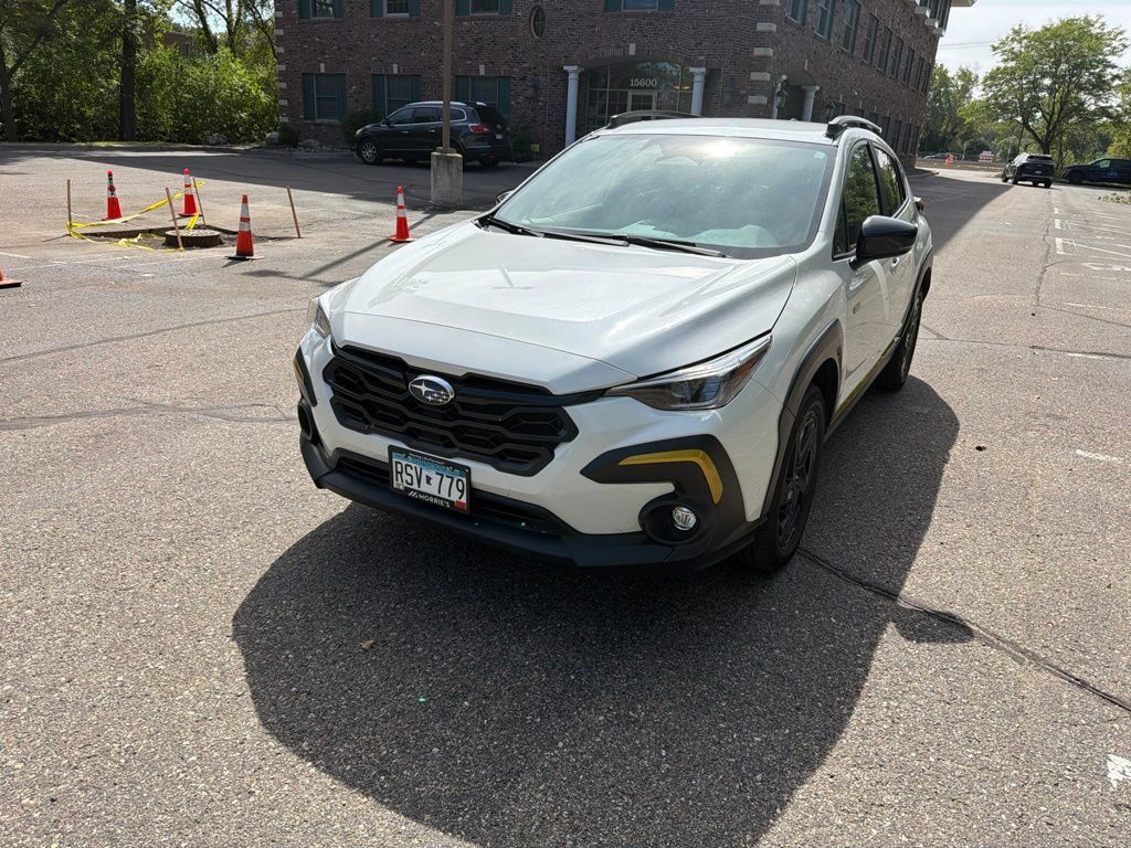 Used 2024 Subaru Crosstrek 2.5i Sport AWD/4WD image 9