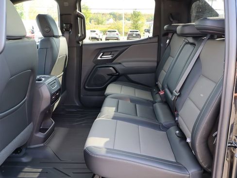 New 2026 Chevrolet Silverado EV Trail Boss image 43