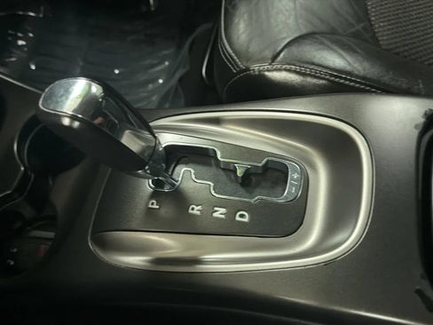 Used 2019 Dodge Journey Crossroad FWD image 12
