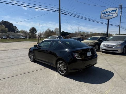 Used 2012 Scion tC FWD image 5