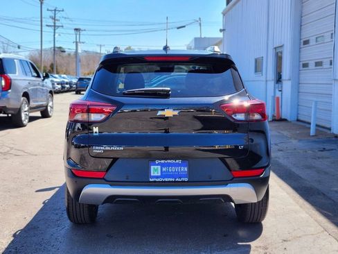 Used 2023 Chevrolet TrailBlazer LT w/ Convenience Package AWD/4WD image 4