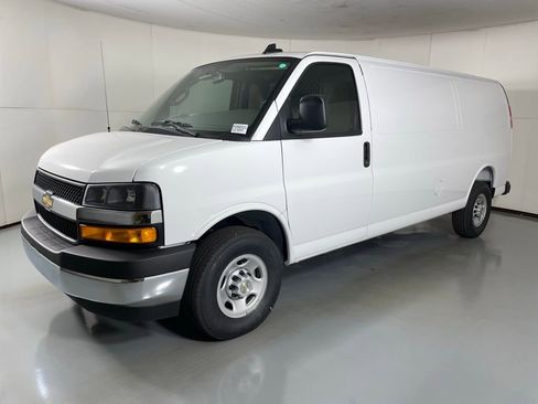 New 2025 Chevrolet Express 2500 Extended w/ Driver Convenience Package image 5