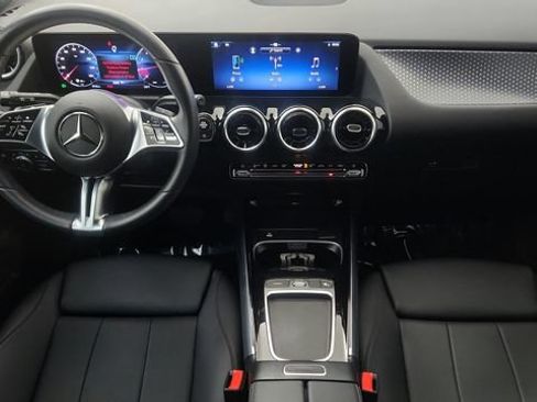 Used 2025 Mercedes-Benz GLA 250 image 67