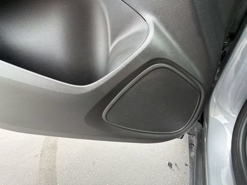 Used 2023 Buick Encore GX Select w/ Safety Package II AWD/4WD image 24