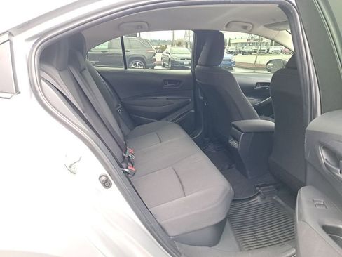 Used 2023 Toyota Corolla LE image 15