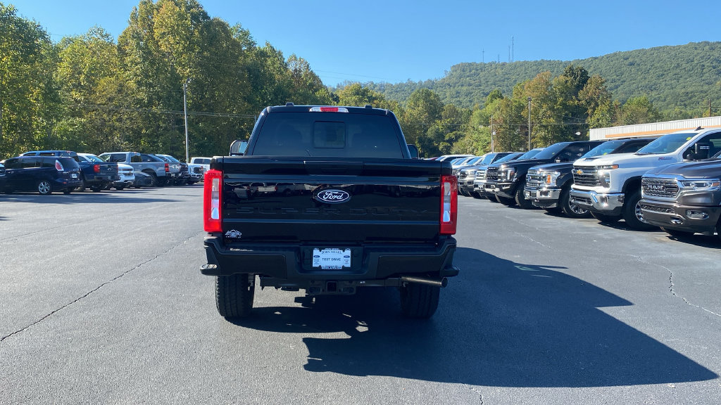 New 2027 Ford F250 XL w/ STX Appearance Package AWD/4WD image 6