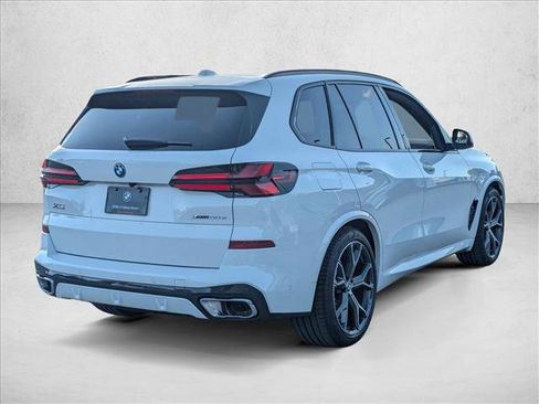New 2026 BMW X5 xDrive50e w/ M Sport Package image 2