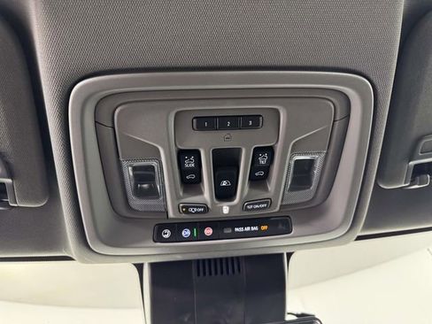 Used 2025 Chevrolet Silverado 1500 LT Trail Boss w/ Convenience Package II image 24