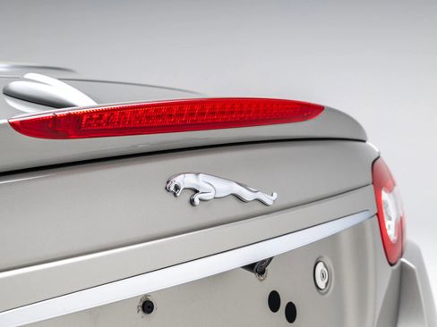 Used 2012 Jaguar XK Convertible RWD image 14
